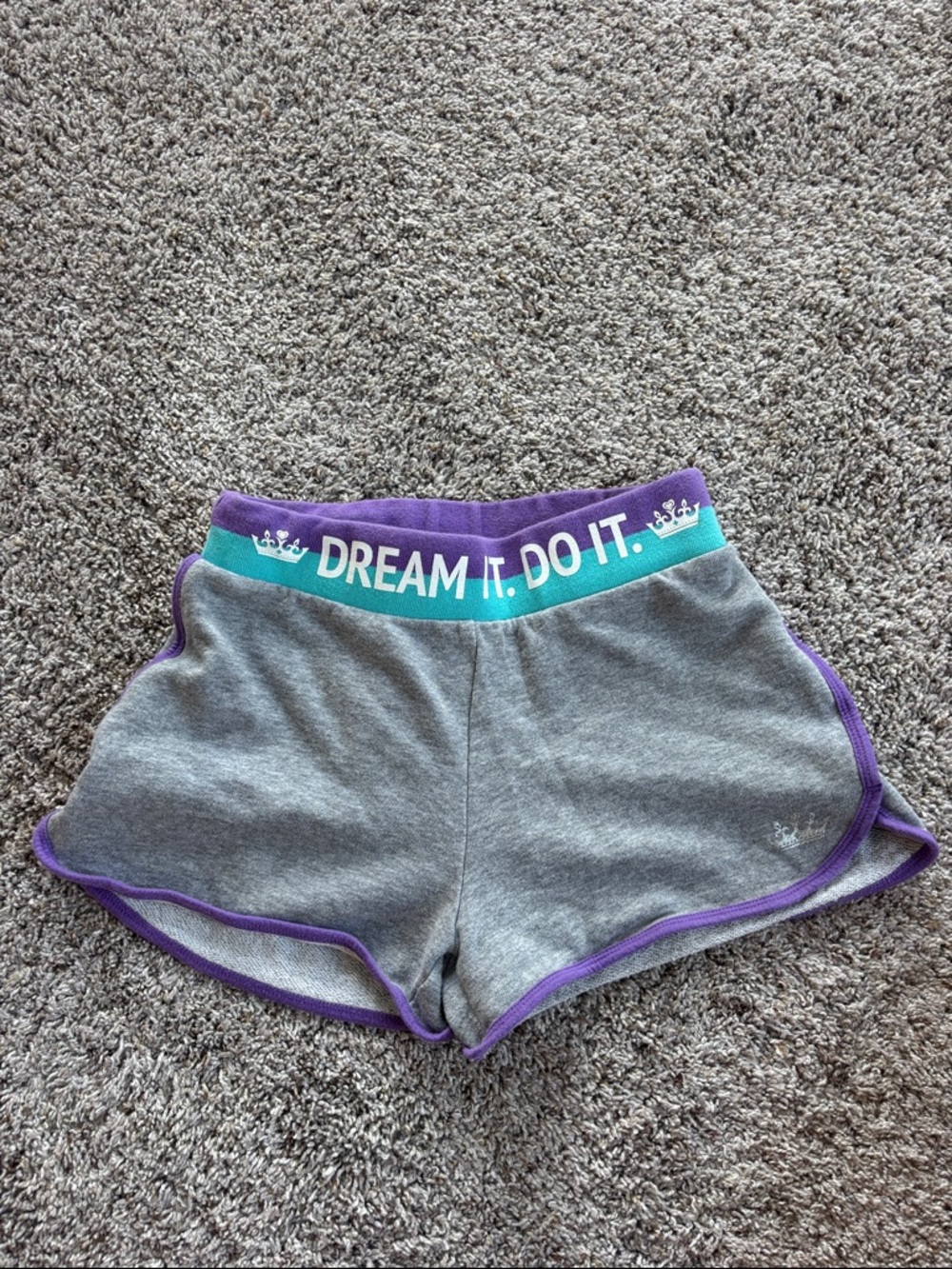 Girls Y2K Disney store grey athletic princess shorts Dream it. Do it.Waist
